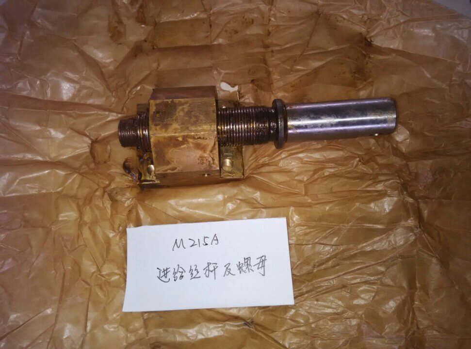 M215进给丝杆、螺母_proc.jpg