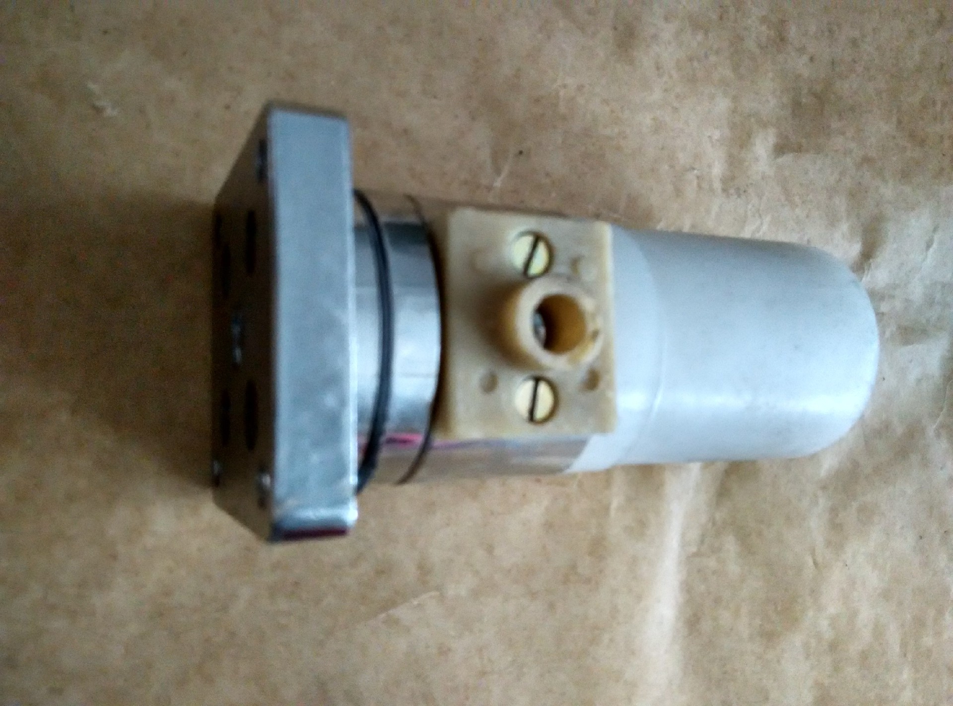 压力继电器_proc.jpg