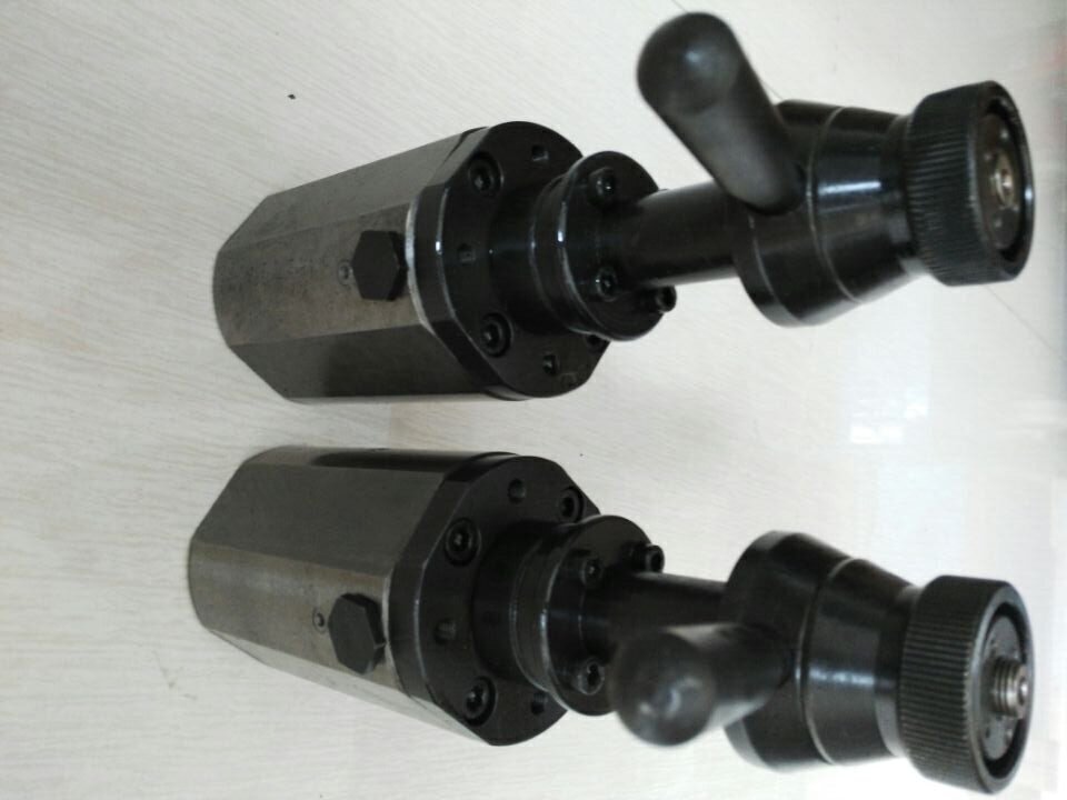 MT1080B（险峰）导轮修整器换向阀_proc.jpg