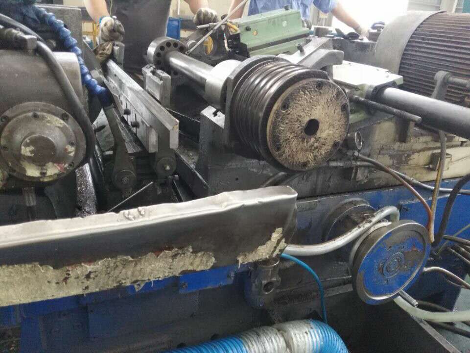 M11200砂轮修整器精度检测 (2)_proc.jpg